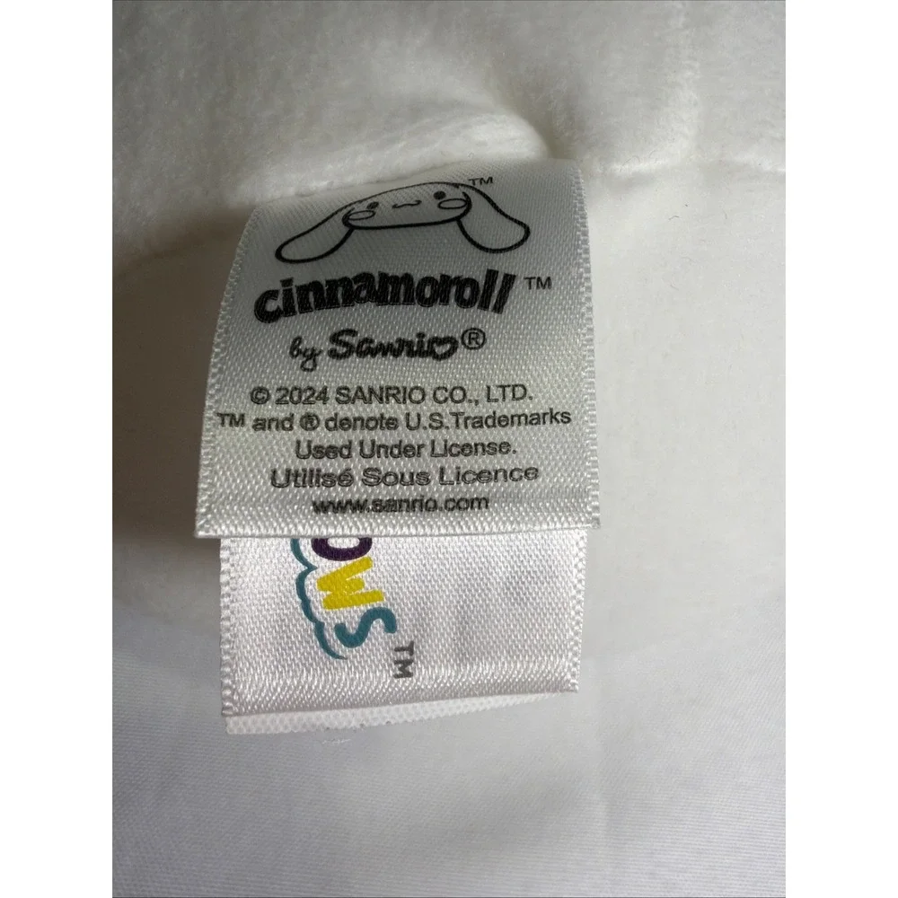 NWT Squishmallows Hello Kitty And Friends Holiday Cinnamoroll 8